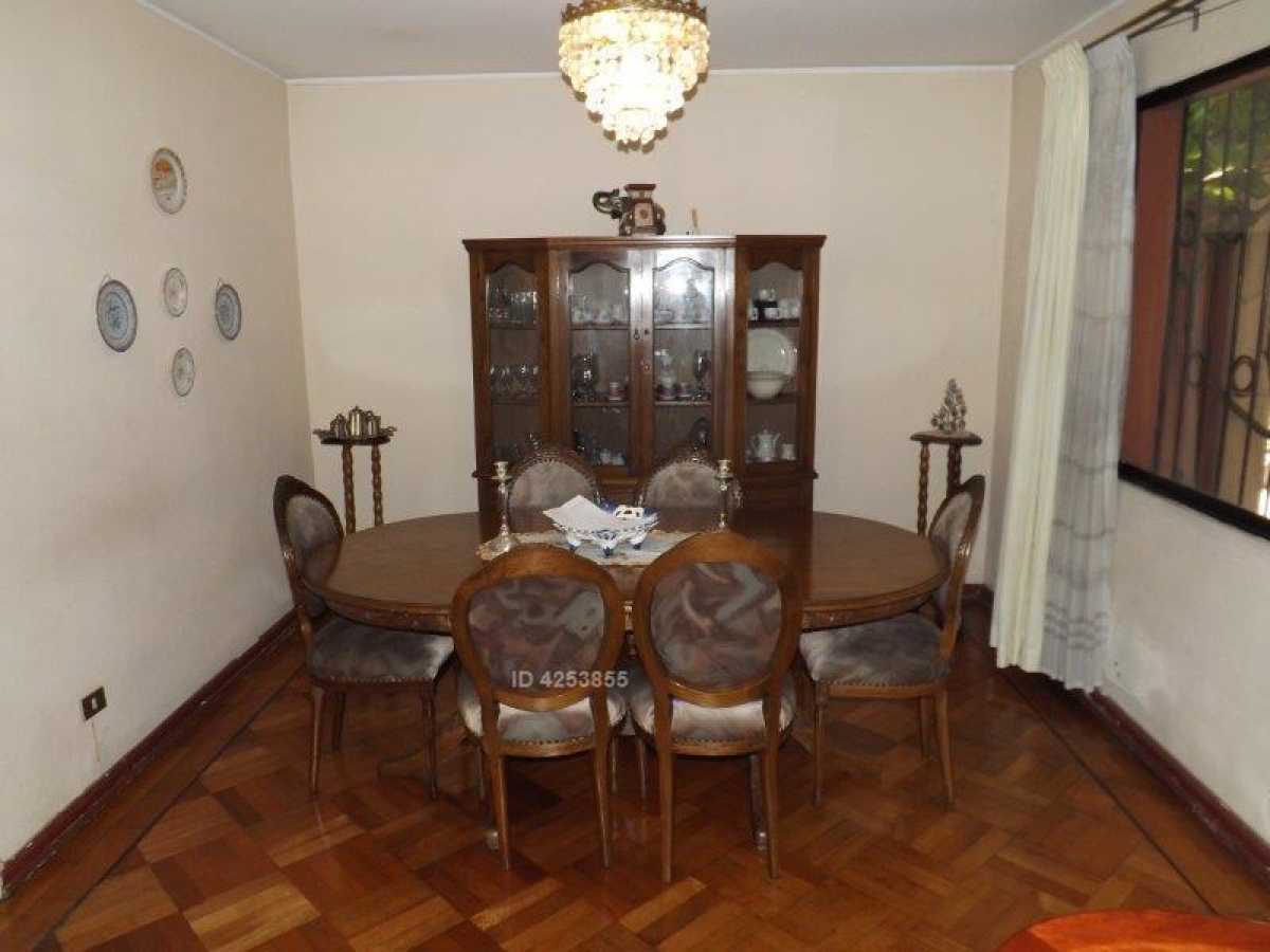 4253855_4psz12irlu3_w1200.jpg
